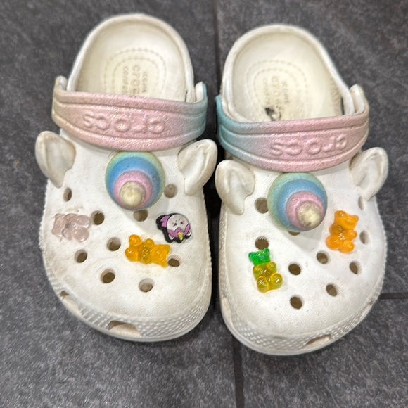 Crocs Unicorn - White and Rainbow - size 9 - Picture 1 of 6